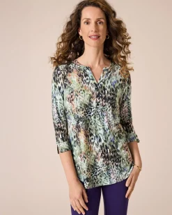 Blusenshirt mit mehrfarbigem Leodruck