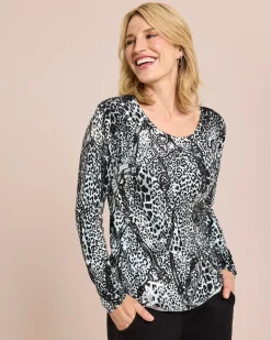 Classic Pullover Leomuster mit Ketten