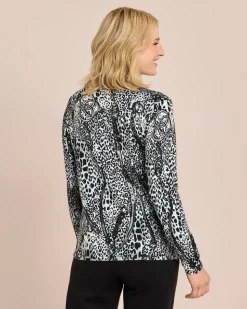 Classic Pullover Leomuster mit Ketten