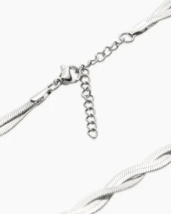 Collier im Flechtdesign