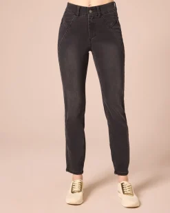"Comfort Stretch" Denim