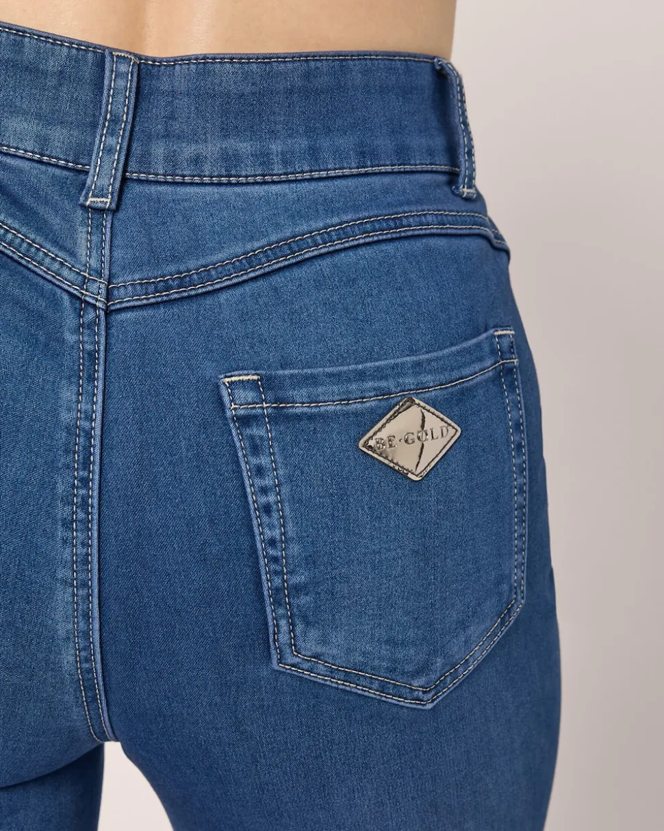 "Comfort Stretch" Denim