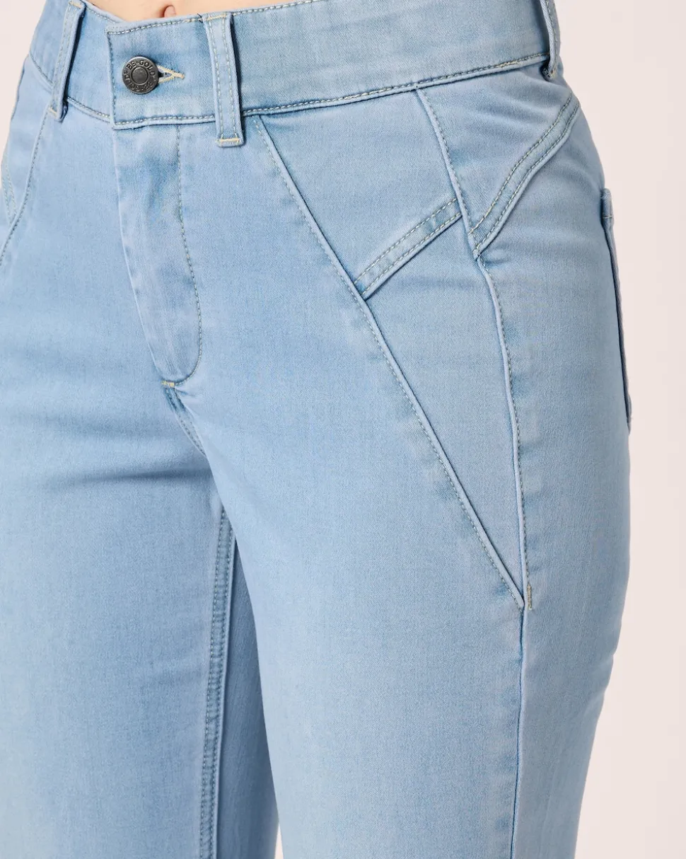 "Comfort Stretch" Denim