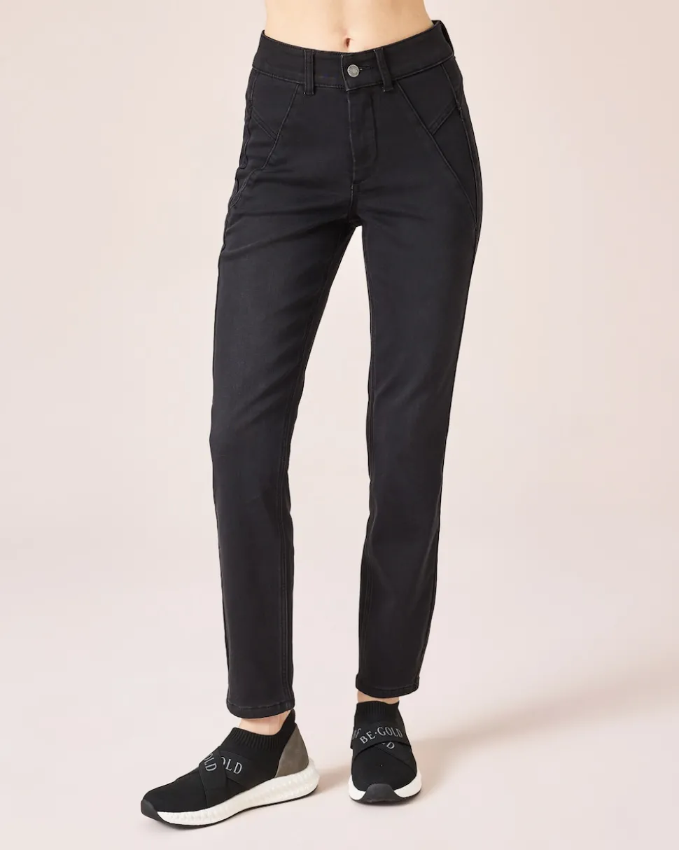 "Comfort Stretch" Denim