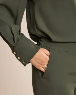 Fließende Hose mit geradem Bein