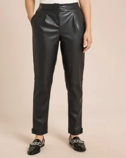 Hose mit Bein Detail