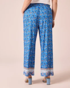 Hose mit floralem Druck