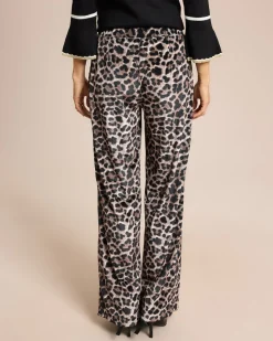 Hose mit Leopardenmuster