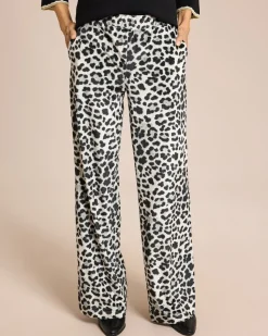 Hose mit Leopardenmuster