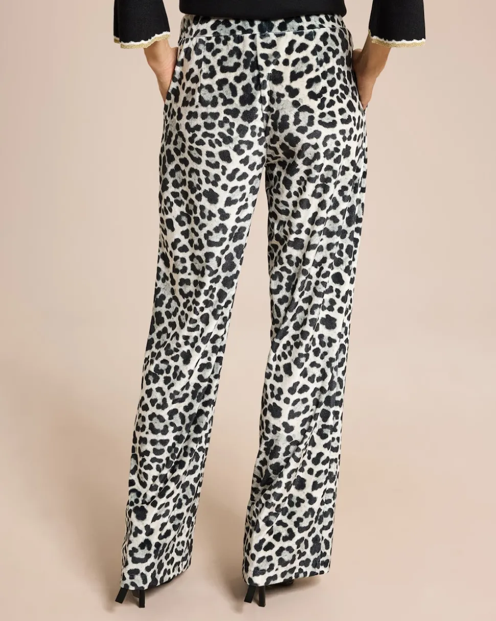 Hose mit Leopardenmuster