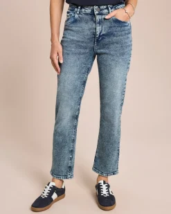 Jeanshose gerades Bein