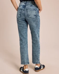 Jeanshose gerades Bein