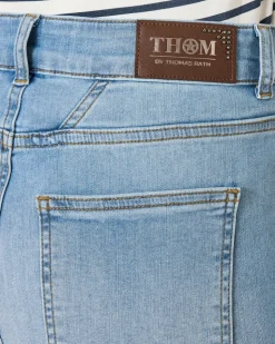 Jeans mit Bügelfalte