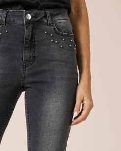 Jeans mit Deko
