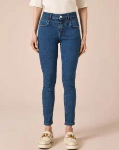 Jeans mit Naht-Details