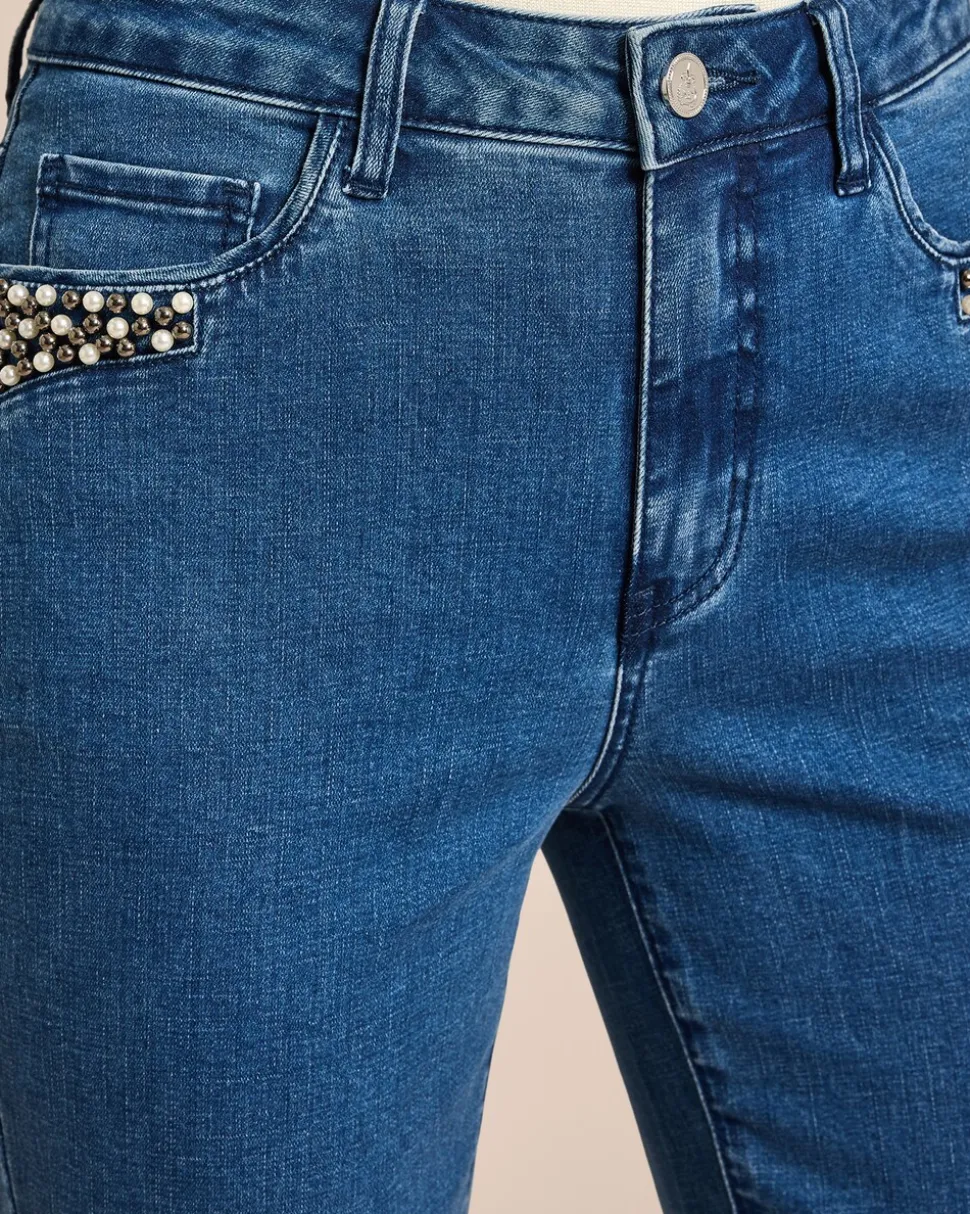 Jeans mit Perlendeko
