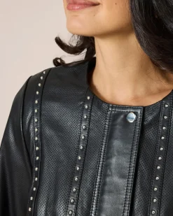 Lederjacke mit Nieten