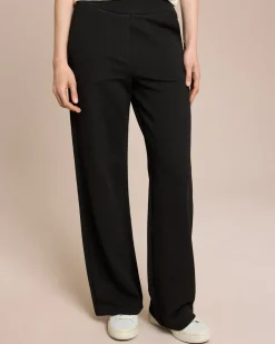 Marlenehose aus Strukturstoff