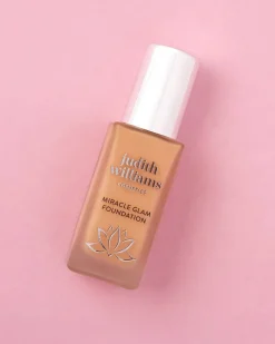 Miracle Glam Foundation