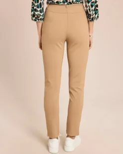 Ponte Hose mit raffinierter Naht