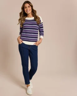 Pullover mit farbigen Streifen