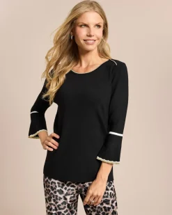 Pullover mit Kontrasteinsätzen