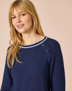 Pullover mit Streifen & Dekoknöpfen