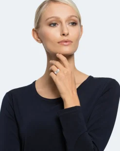 Ring im Herzdesign