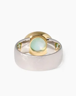 Ring mit Bernstein