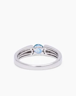 Ring mit Montana Saphir und Brillanten