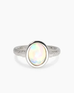Ring mit äthiopischem Kristallopal