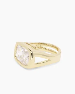 Ring mit Zirkonia