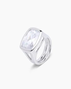 Ring mit Zirkonia