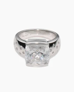Ring mit Zirkonia