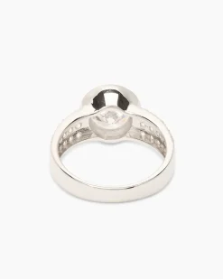Ring mit Zirkonia