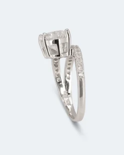 Ring mit Zirkonia