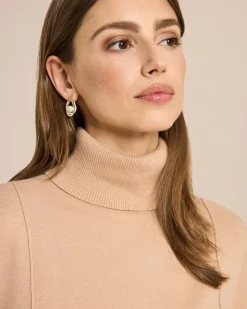 Rollkragenpullover mit Piping