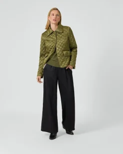 Satinhose im Unidesign