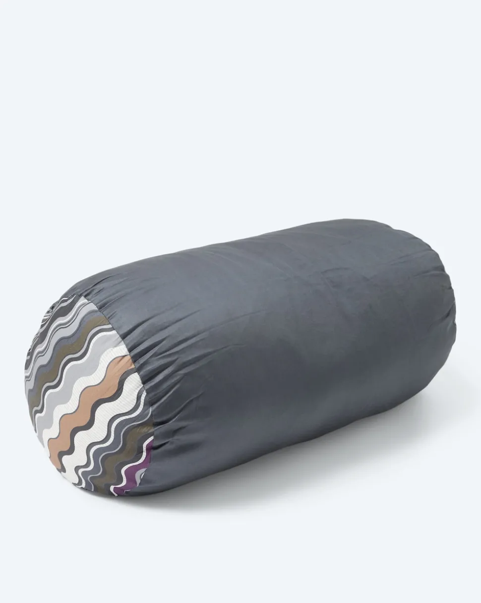 Satin-Nackenrolle "Chevron"
