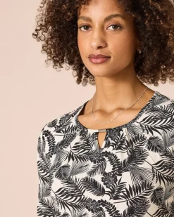 Shirt im Blätter- oder Uni-Design