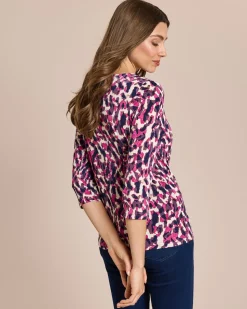 Shirt mit dekorativem Ausschnitt