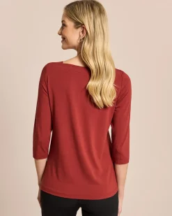 Shirt mit elegantem U-Boot-Ausschnitt