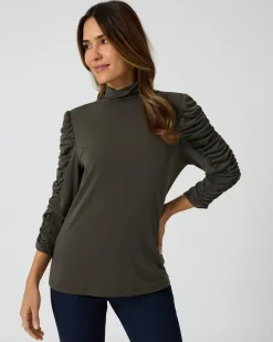 Shirt mit gerafftem Arm