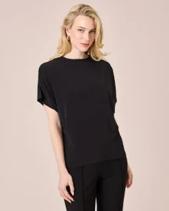 Shirt mit geraffter Schulterpartie