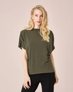 Shirt mit geraffter Schulterpartie