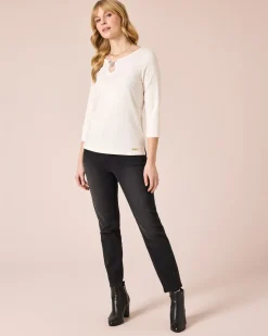 Shirt mit Keyhole