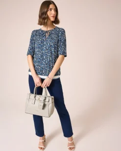 Shirt mit Key-Hole und Kordel