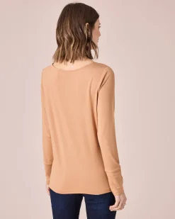 Shirt mit U-Boot-Ausschnitt