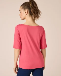 Shirt mit U-Boot-Ausschnitt