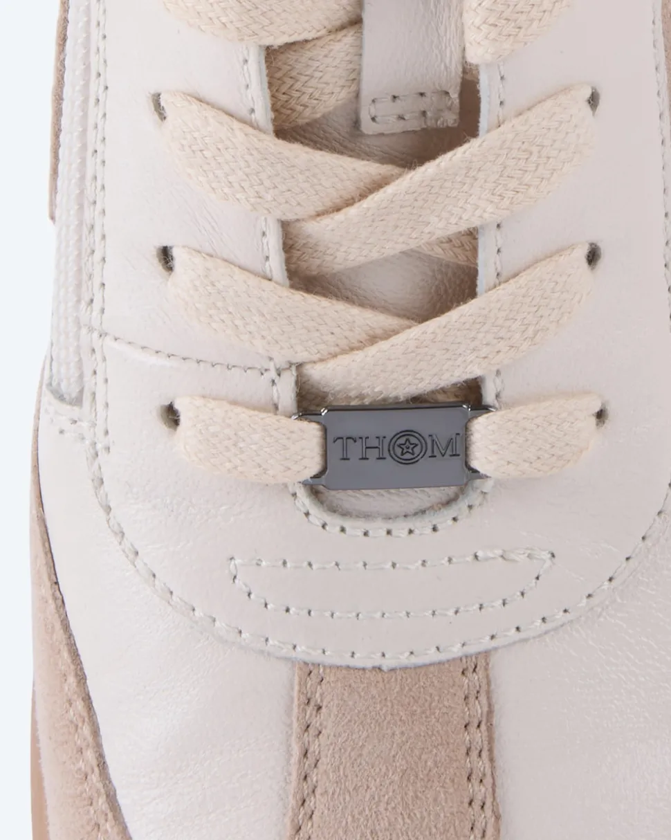 Sneaker mit THOM-Stern-Emblem